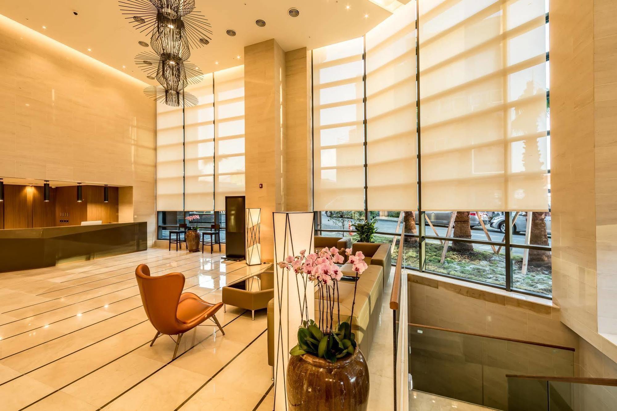 Days Hotel Jeju Seogwipo Ocean Екстериор снимка