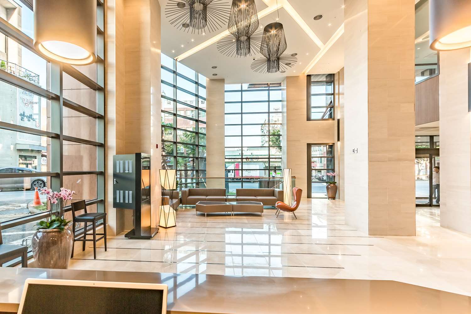 Days Hotel Jeju Seogwipo Ocean Екстериор снимка
